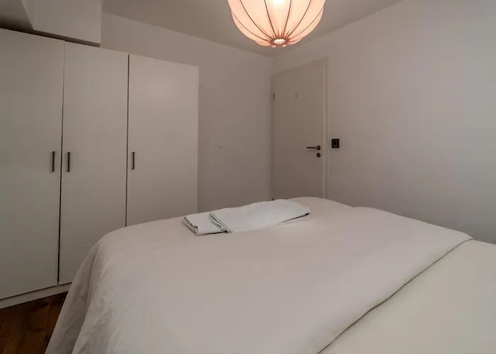 Modern 2-room Near S-bahn&sindelfingen Magstadt